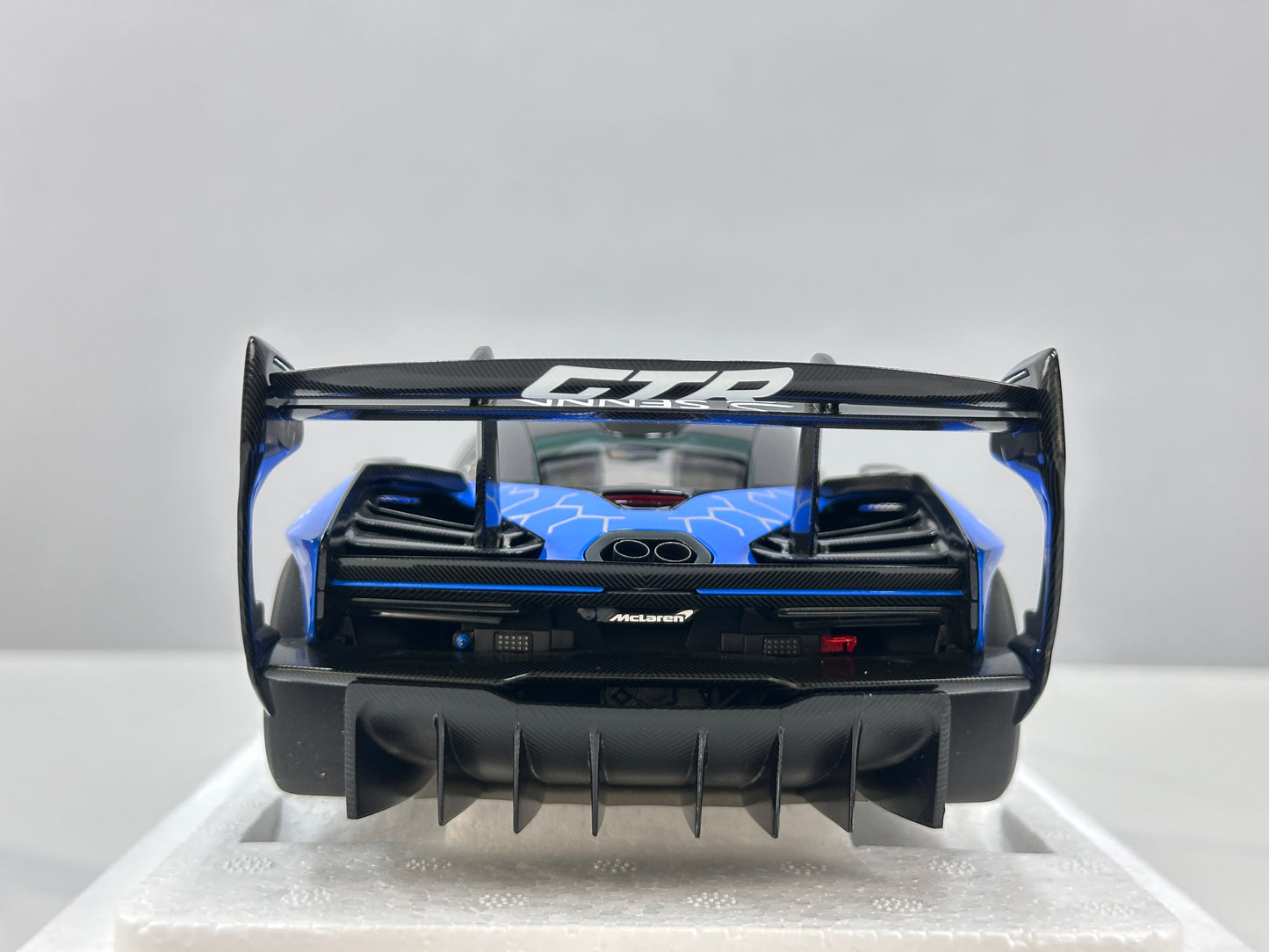 AUTOart 1/18 McLaren Senna GTR Blue #12 81955