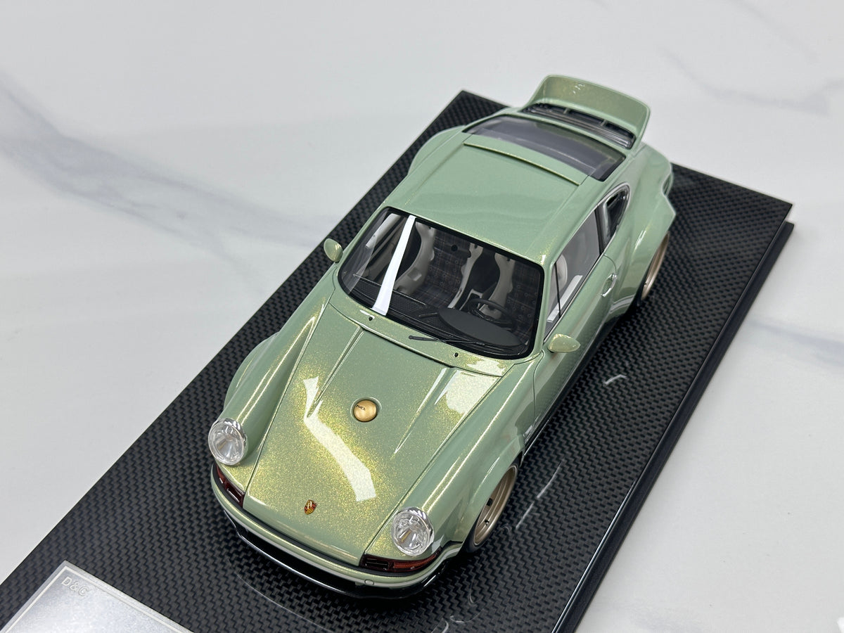 Dino Model 1/18 Porsche Singer DLS – Urban Bamboo Green (DC008)