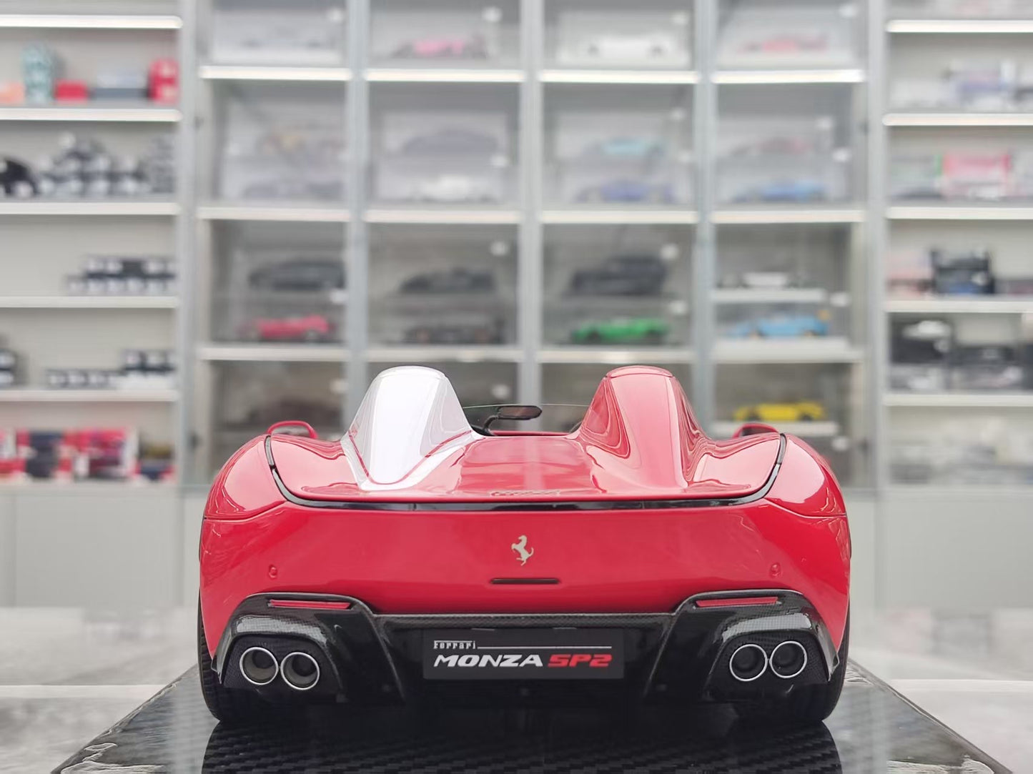 CE 1/18 Ferrari Monza SP2 Standard Red CE011