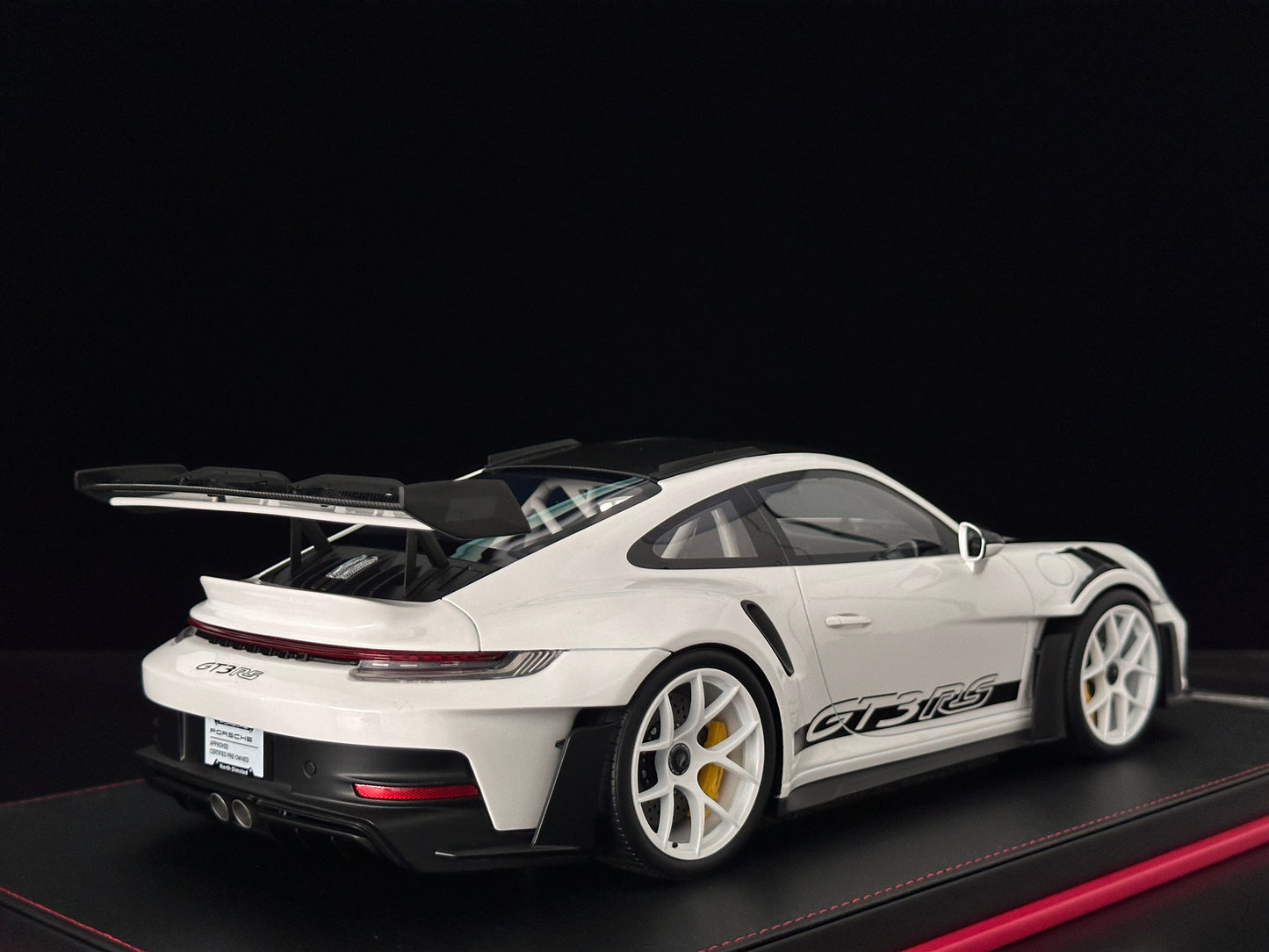 IVY 1/12 Porsche 992 GT3 RS White with White Wheels IVY242