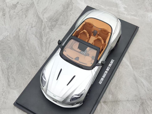 GT Spirit 1/18 Aston Martin DB12 VOLANTE Silver GT945