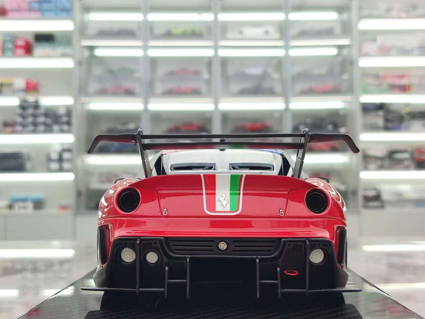 CE 1/18 Ferrari 599 XX EVO #4 Red Resin Model JS-CE019