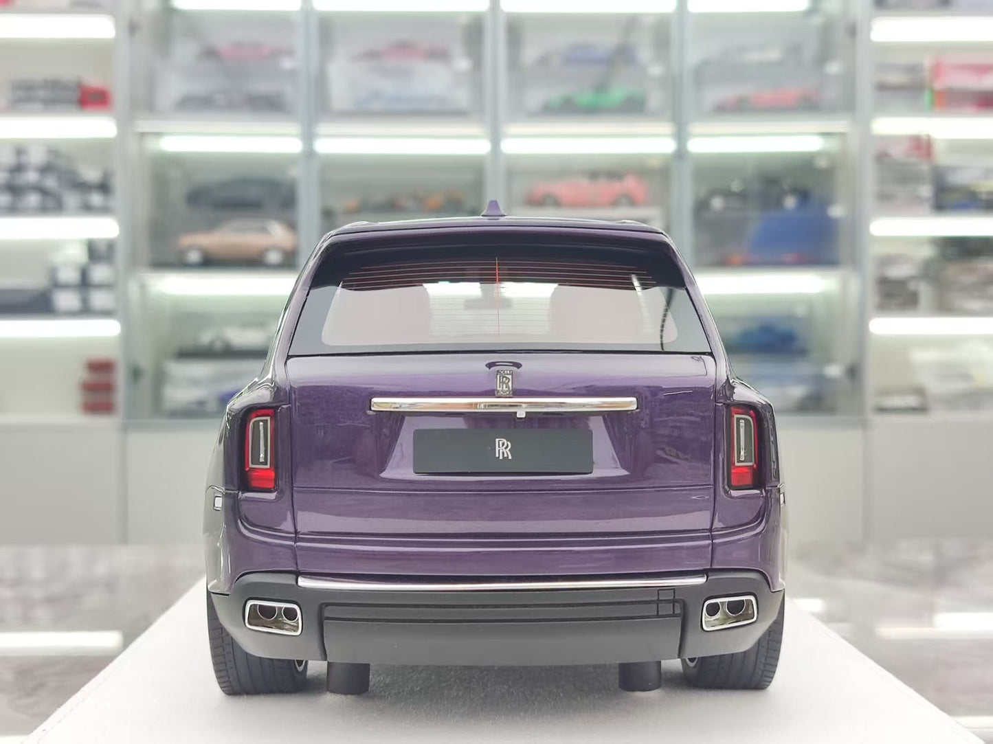 GL 1/18 Rolls-Royce Cullinan Purple Resin Model JS-GL029