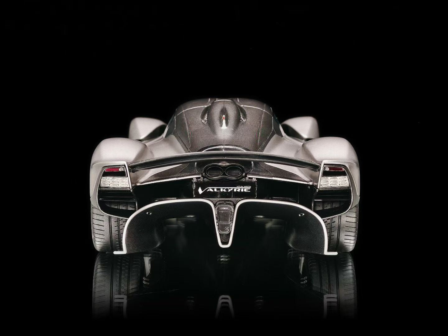 Frontiart 1/18 Aston Martin Valkyrie Spark Silver