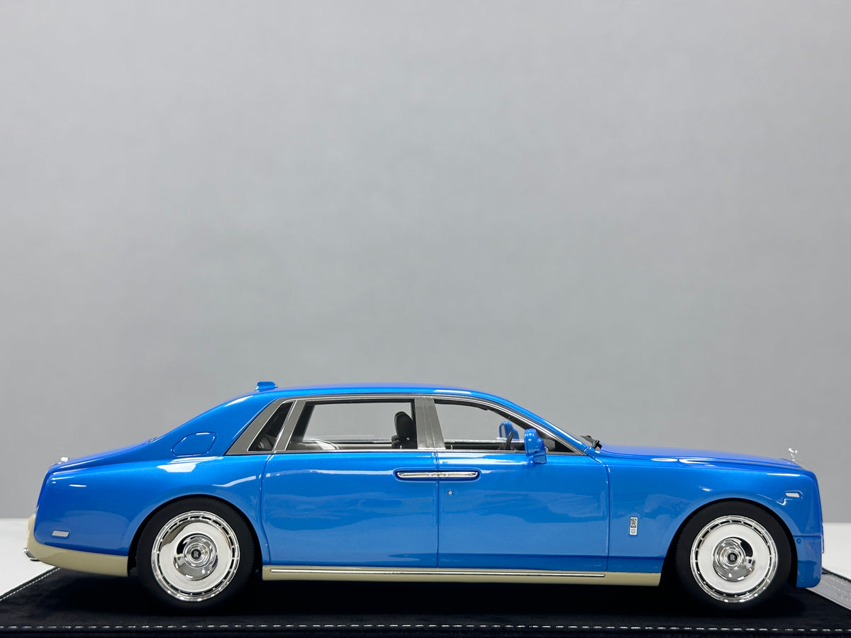 HH Model 1/18 Rolls-Royce Phantom Regatta Edition HH739