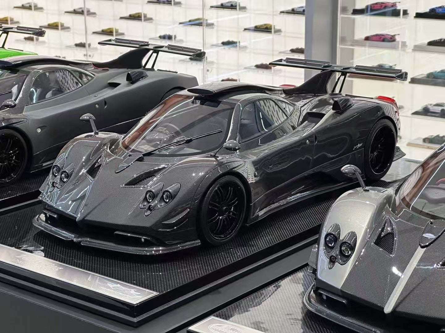 HH 1/8 Pagani Zonda 760 Limited Edition Model Car