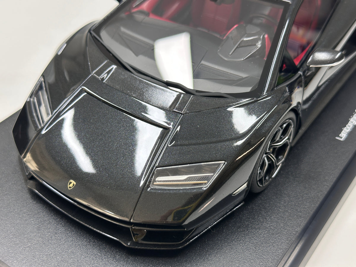 TopSpeed 1/18 Lamborghini Countach LPI 800-4 Black TS0440