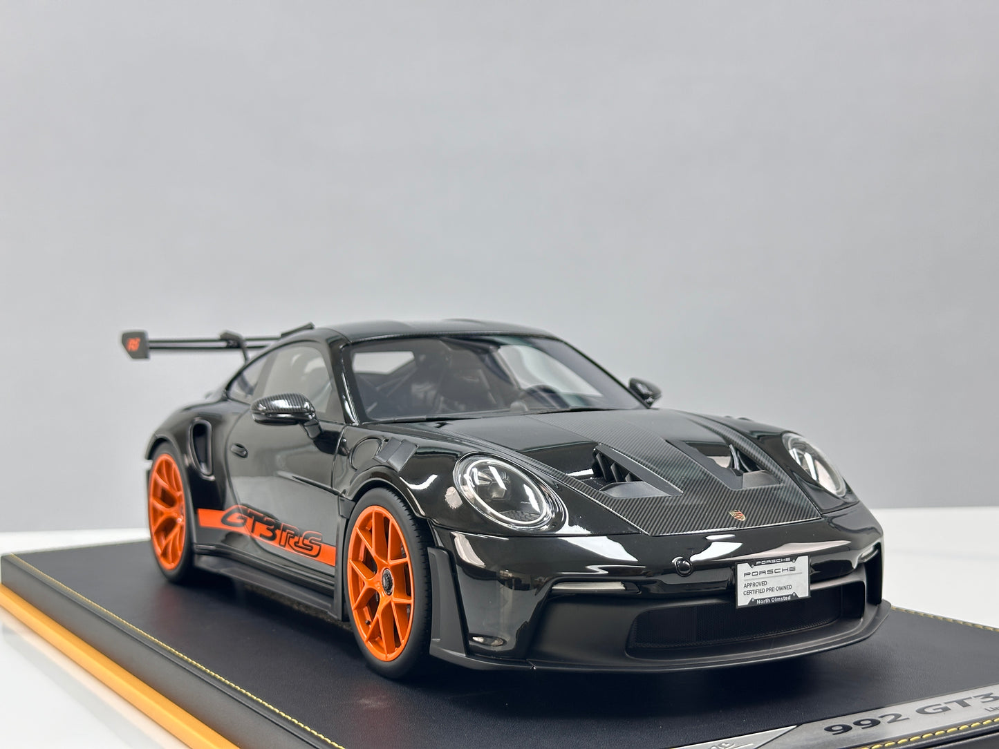 IVY 1/12 Porsche 992 GT3 RS, Black with Orange Wheels IVY243