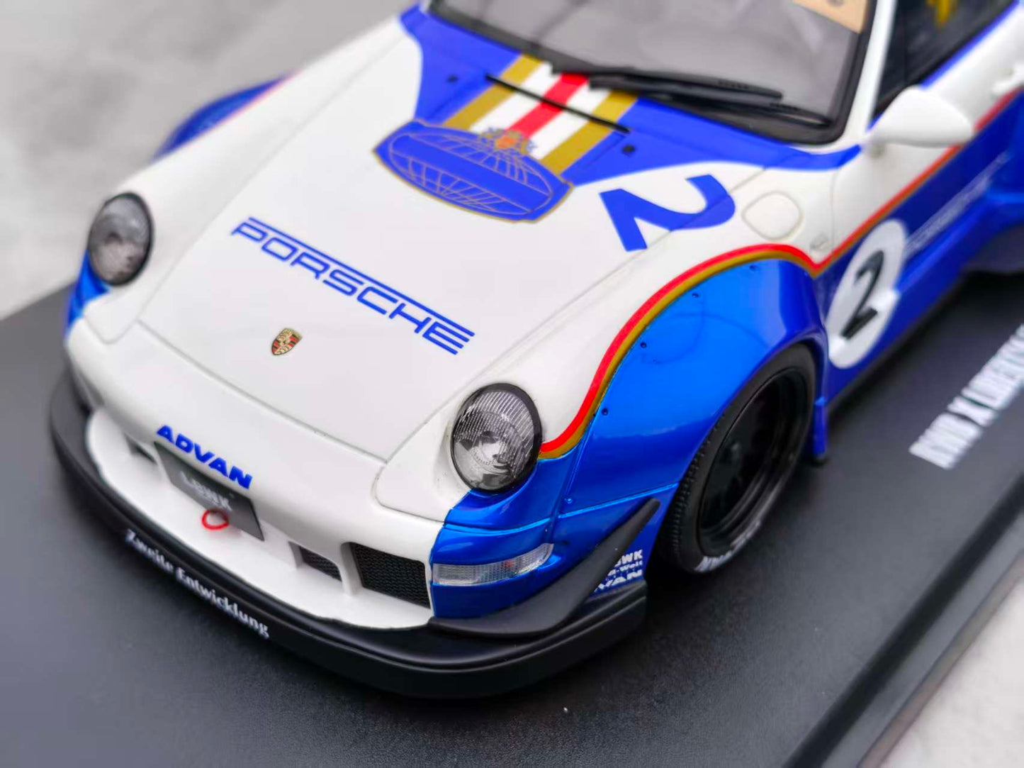 GT Spirit 1/18 Porsche RWB X LIBERTY WALK WHITE GT530
