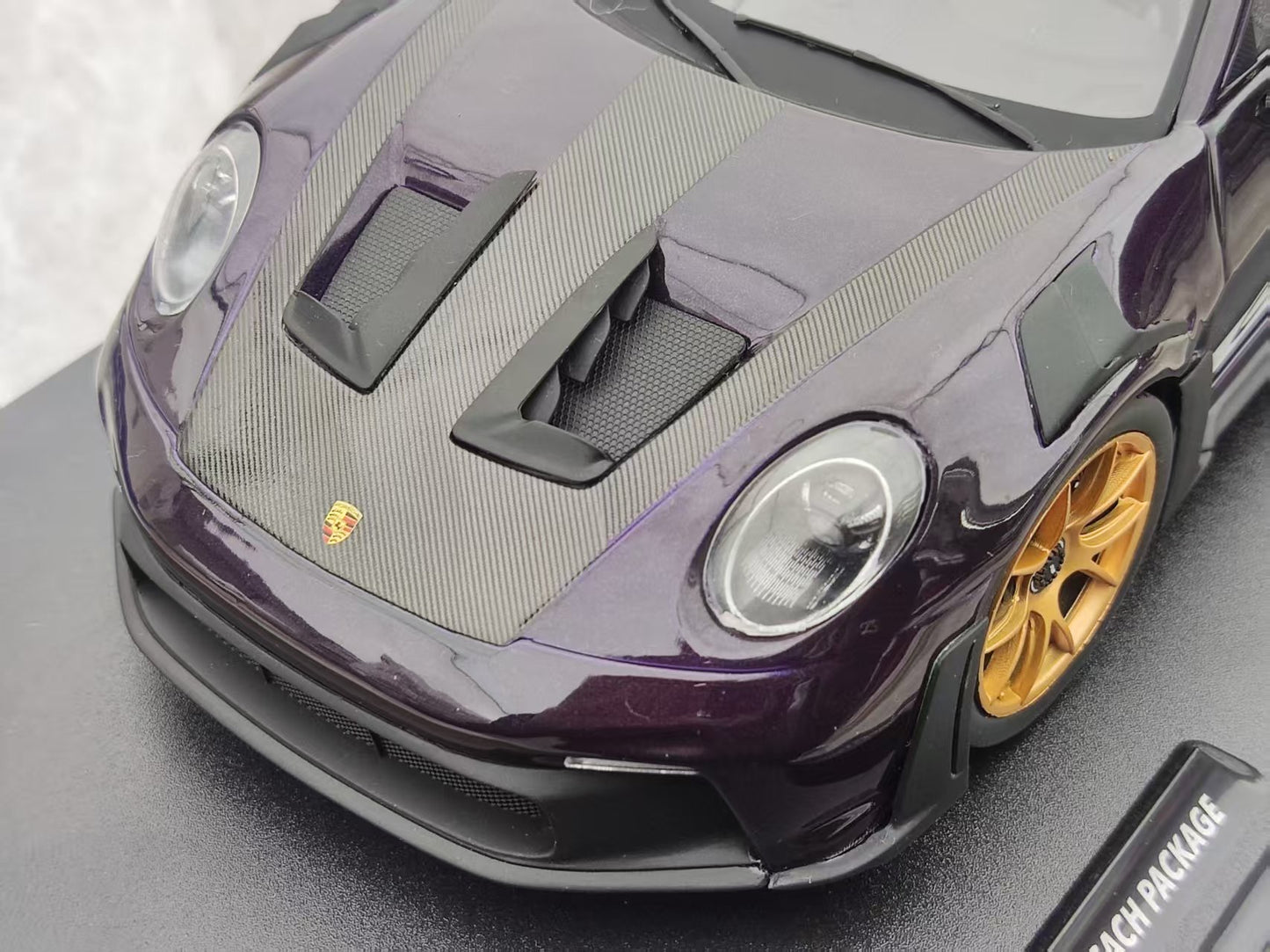 Solido 1/18 Porsche 911 GT3 RS 2024 S1812103