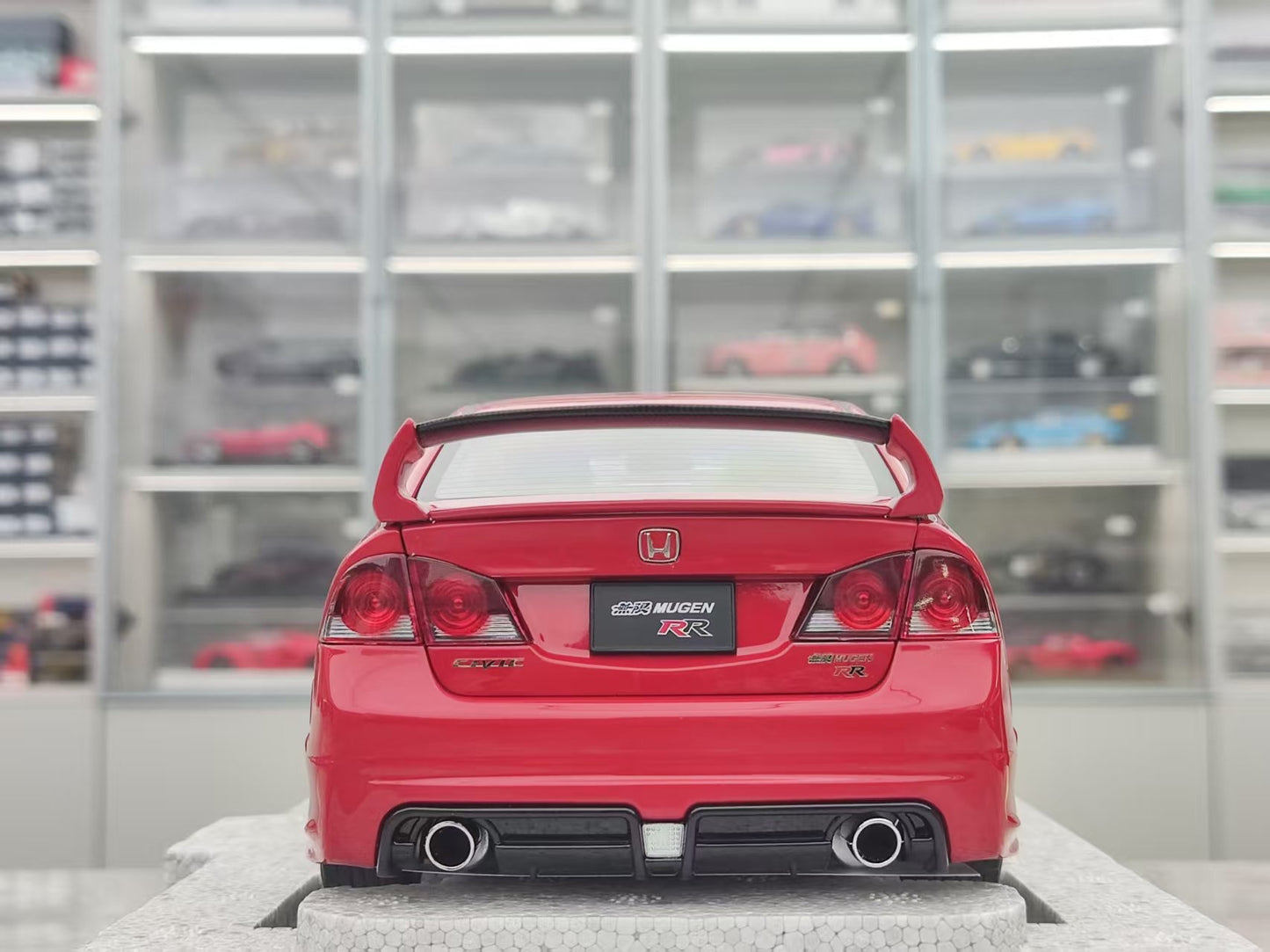 MOTORHELIX 1/18 Honda Civic Type R (FD2) MUGEN RR Milan Red MH352