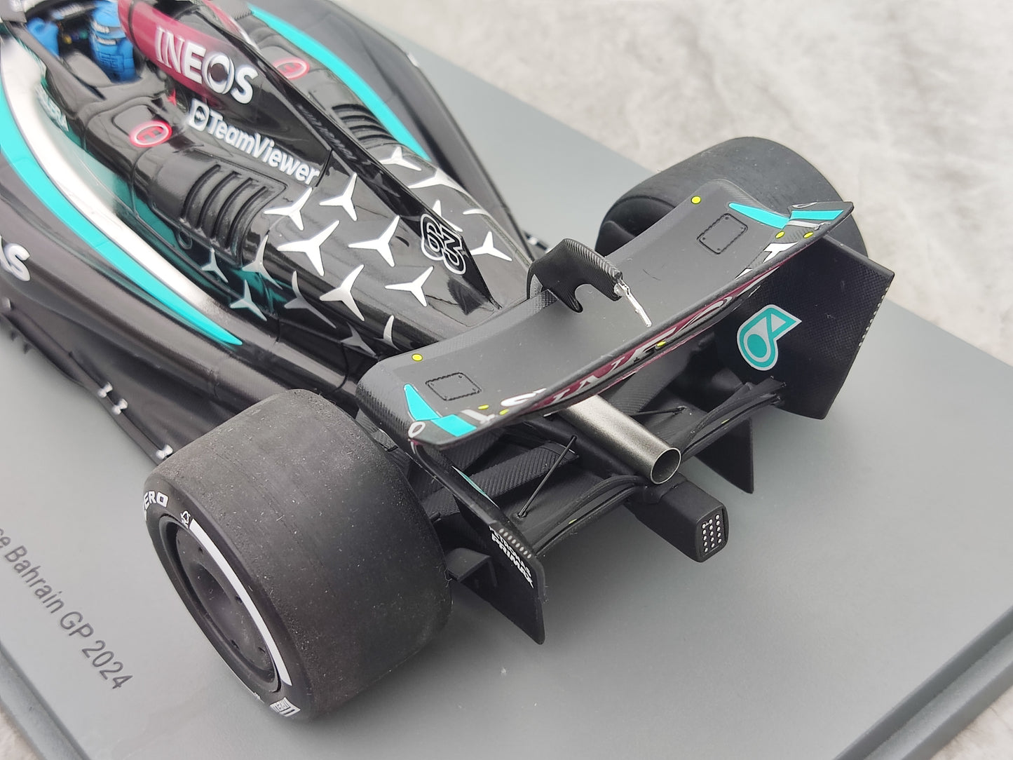 SPARK 1/18 Mercedes AMG F1 Team W15 2024 race to be determined No. 63 Russell Green paint Simulation F1 car model 18S977