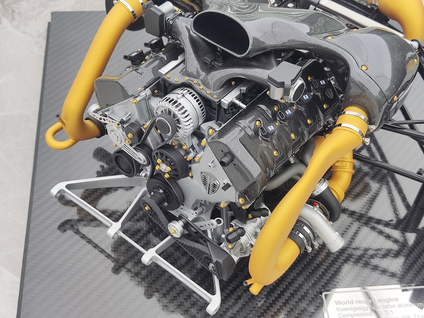 FRONTIART 1/6 Koenigsegg ONE:1 Engine Gold FA20221123-1