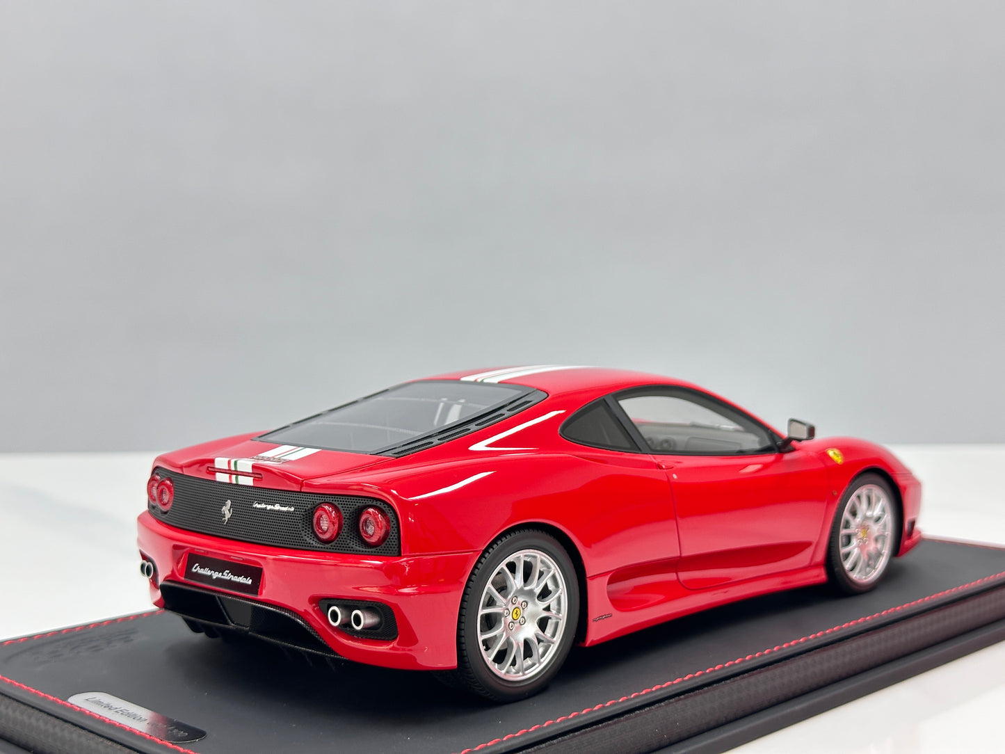 BBR 1:18 Ferrari 360 Challenge Stradale – Red (P18262A)