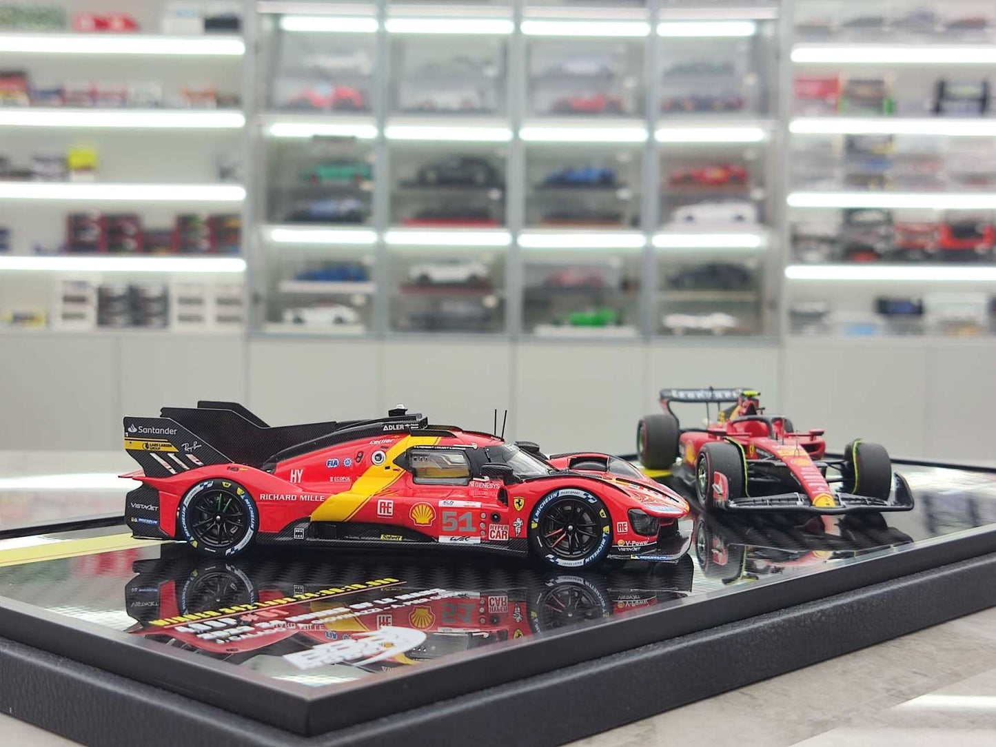 BBR 1/18 Ferrari 499P #51 Le Mans Winner & SF23 #55 Monza GP Pole Position – Red (EMP85EXCH)