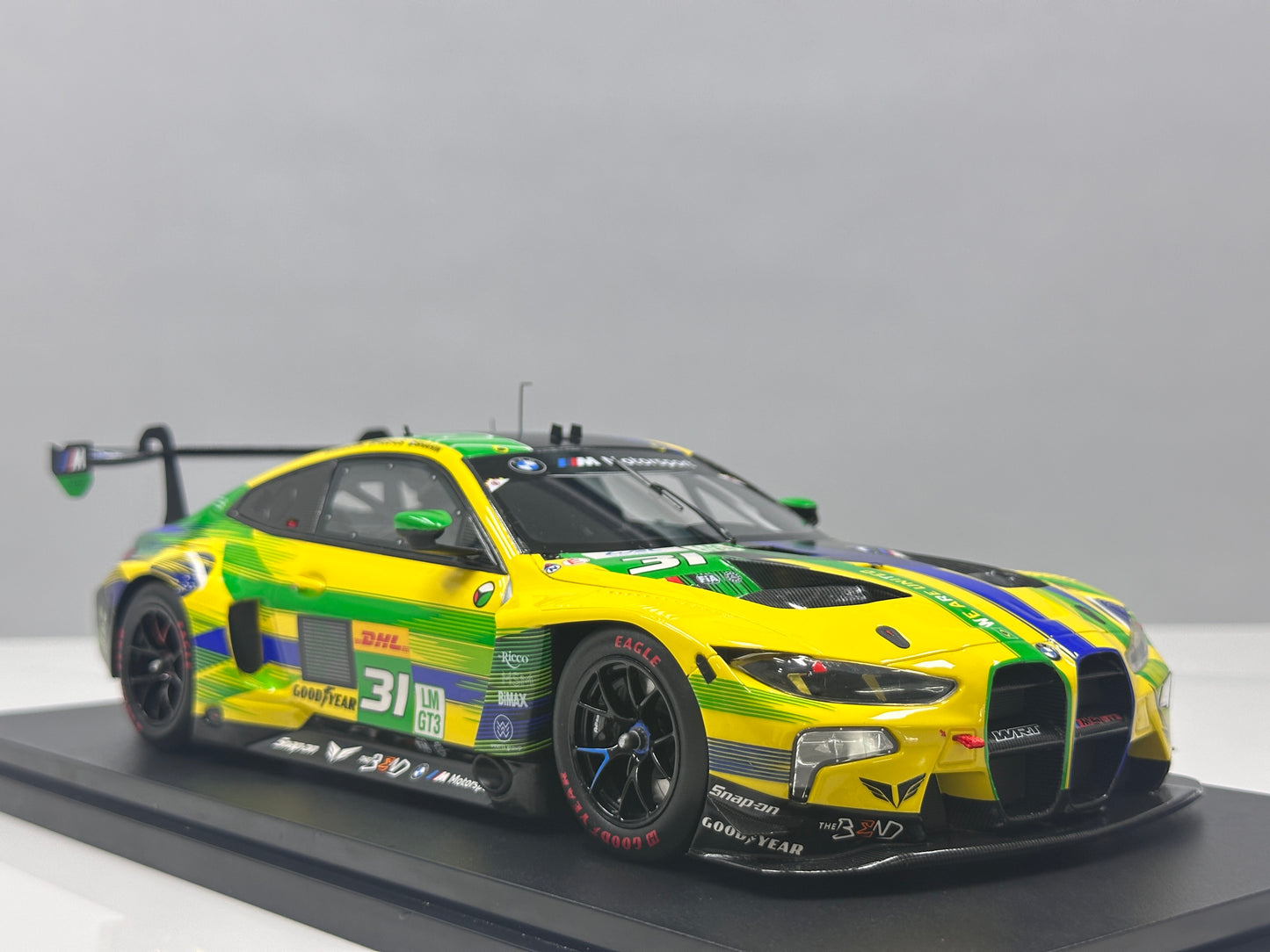 TopSpeed 1/18 BMW M4 GT3 EVO #31 The Bend Team WRT Green Livery TS0713