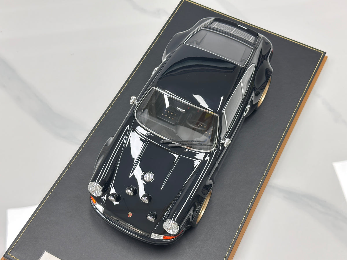 IVY 1/12 Porsche Singer Black/Gold Wheels IVY246
