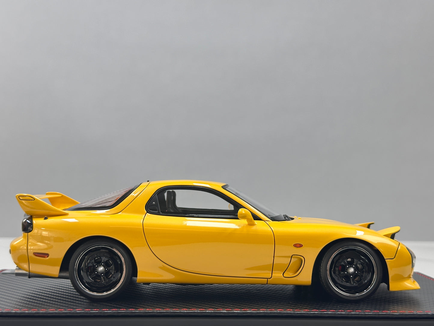 Ignition Model 1/18 Mazda RX-7 Mazda Speed A-spec (FD3S) Yellow IG3940