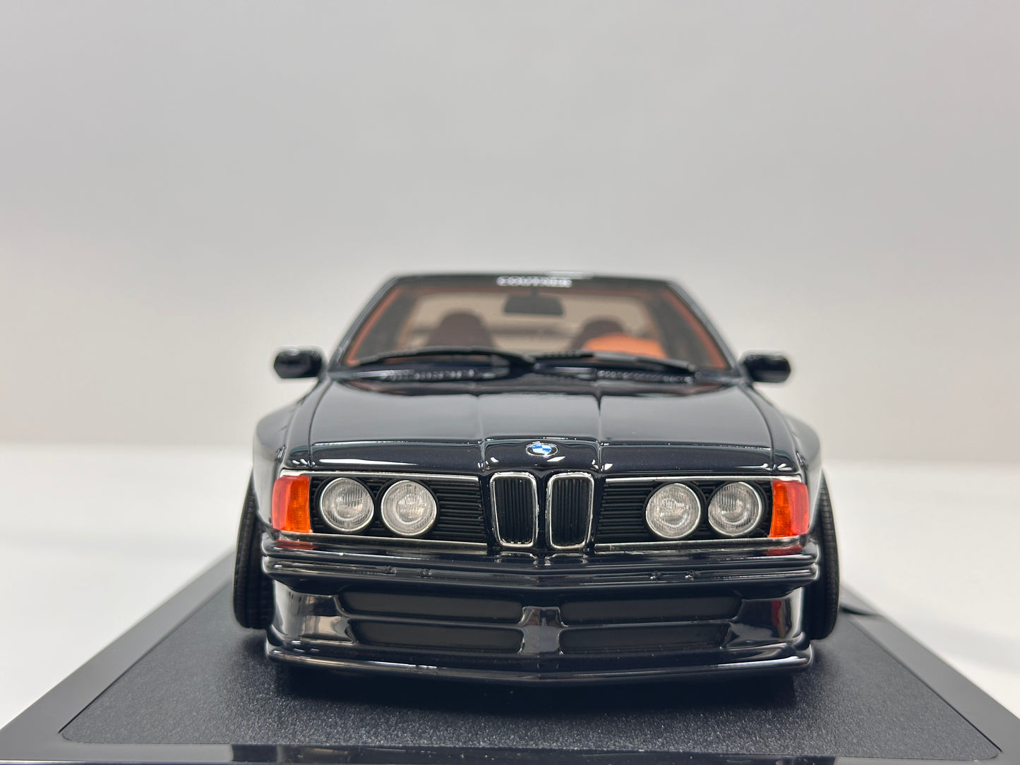 OTTO 1/18 BMW 635 CSi (E24) Widebody by Counter – Metallic Dark Blue (OT1184)