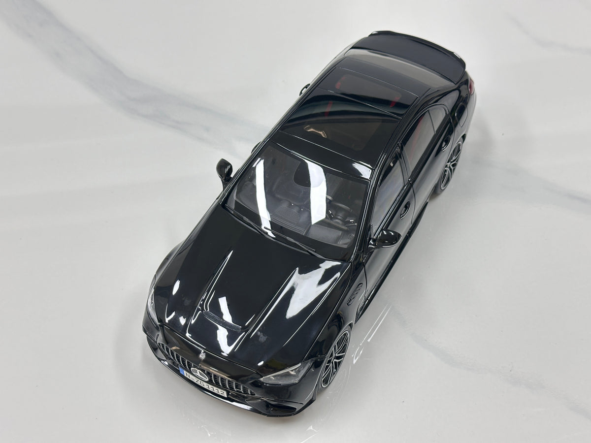 NZG 1/18 Mercedes-AMG C63 S E-Performance Gloss Black (111200050)