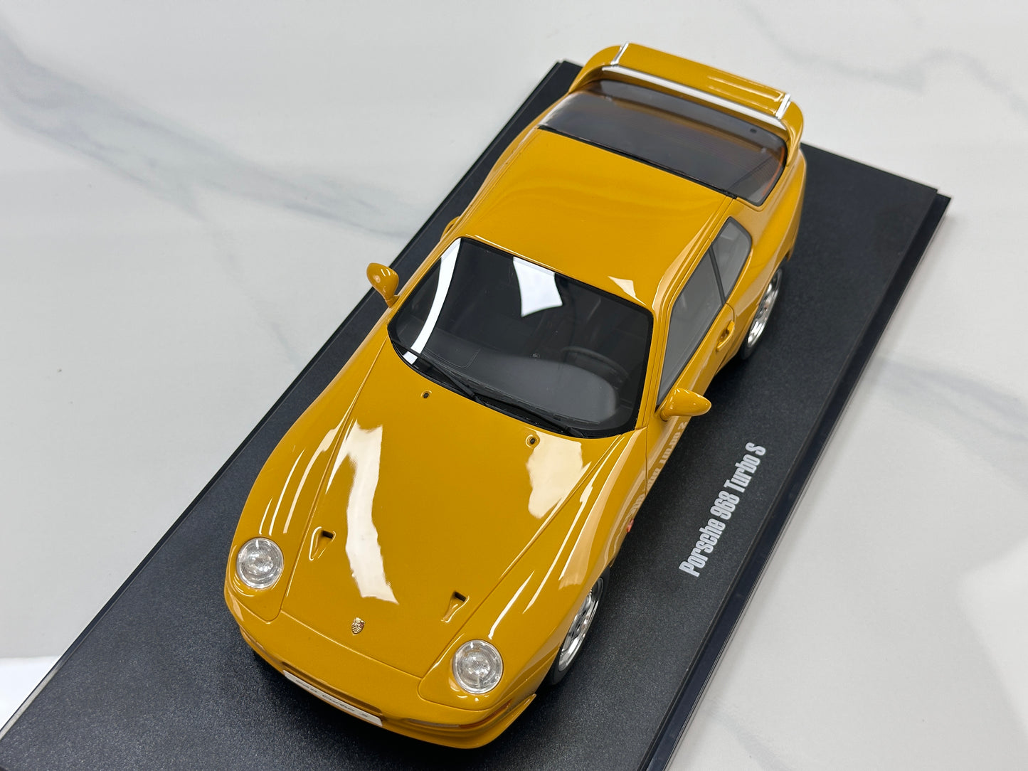GT Spirit 1/18 Porsche 968 TURBOS Yellow GT947
