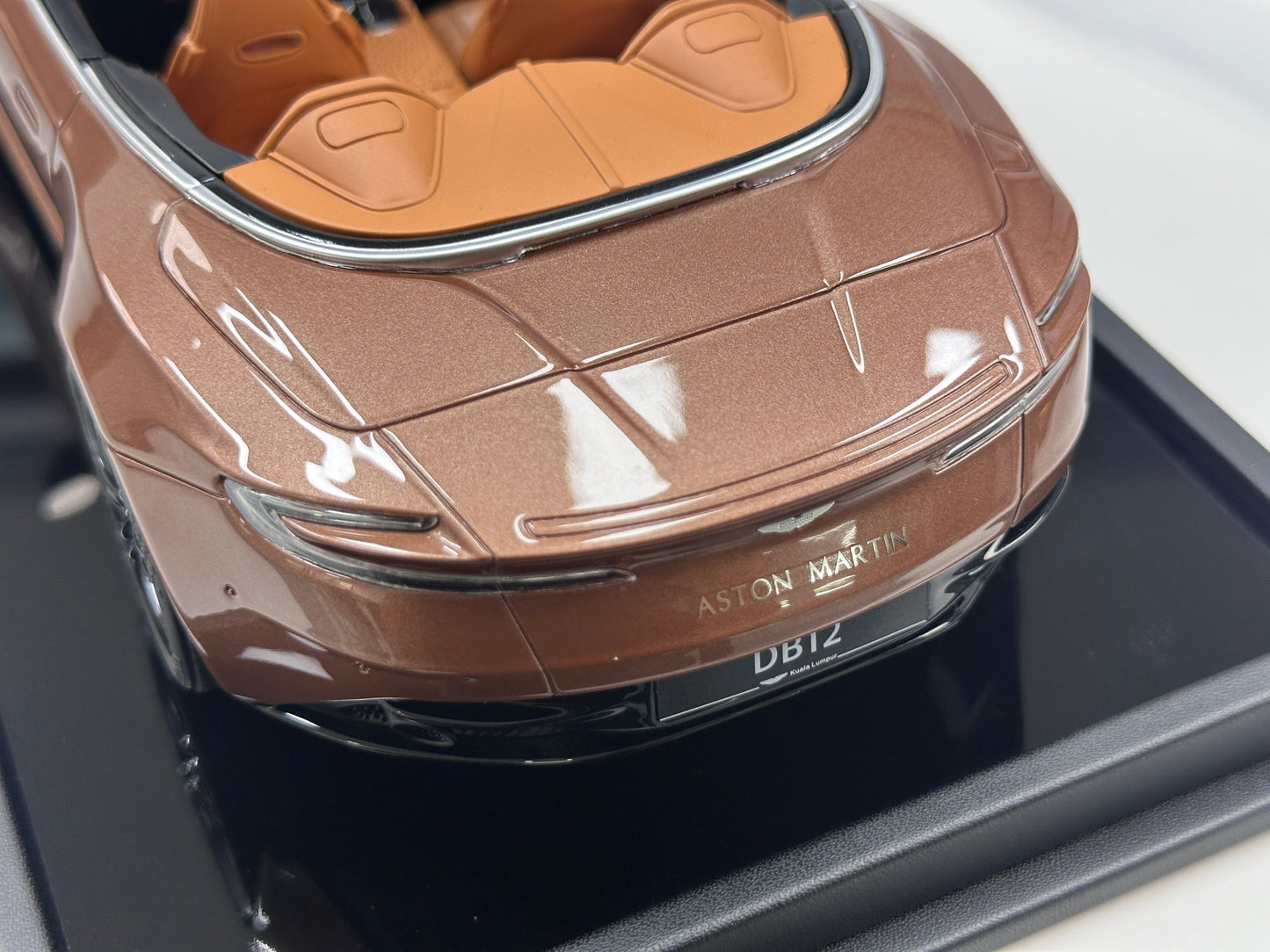 Xiaoguang Model & MotorHelix 1/18 Aston Martin DB12 Volante Convertible – Glamour Copper (MH386)