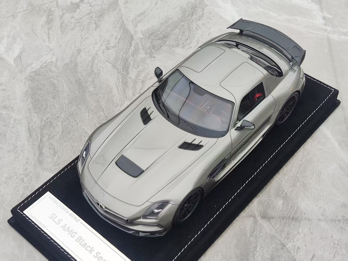 HH MODEL 1/18 Mercedes-Benz SLS Black Series Metallic Dark Gray HH579