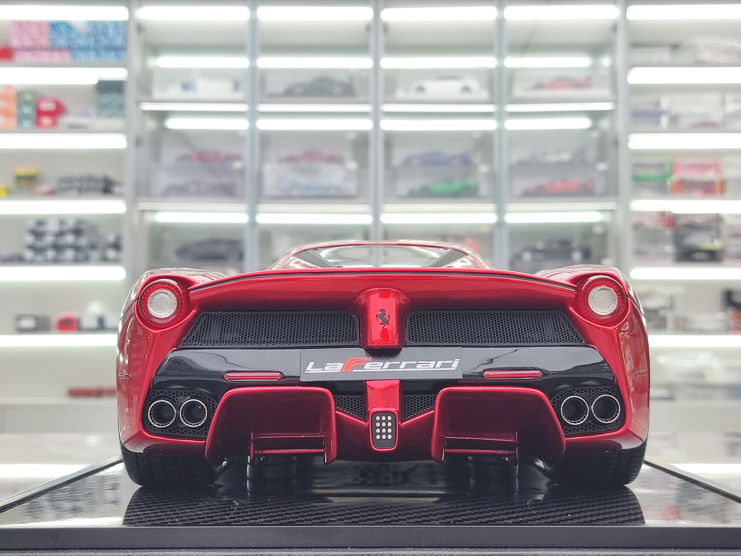 BBR 1/12 Ferrari LaFerrari Hamilton's car Volcano Metallic Red BBR1222LH-25