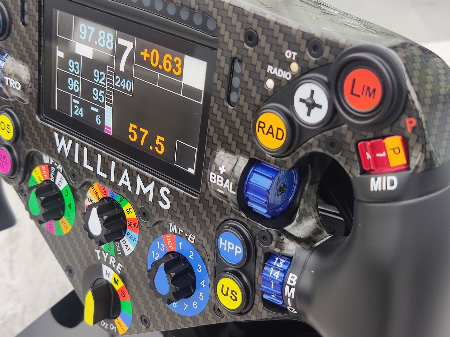 MINICHAMPS 1/1 WILLIAMS F1 FW46 – 2024 Steering Wheel Black 210240223