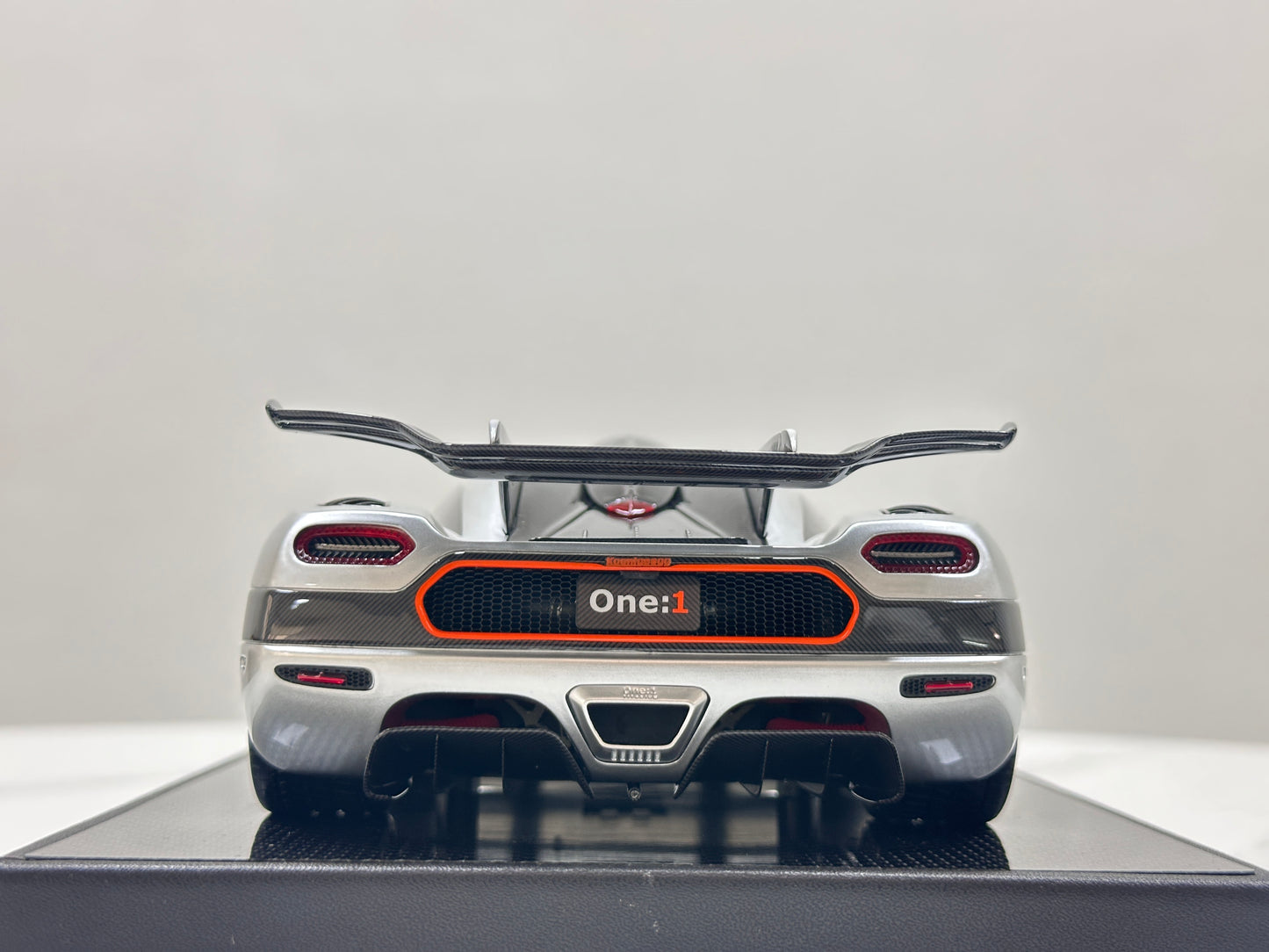 VMB 1/18 Koenigsegg ONE 1 Silver VMB058