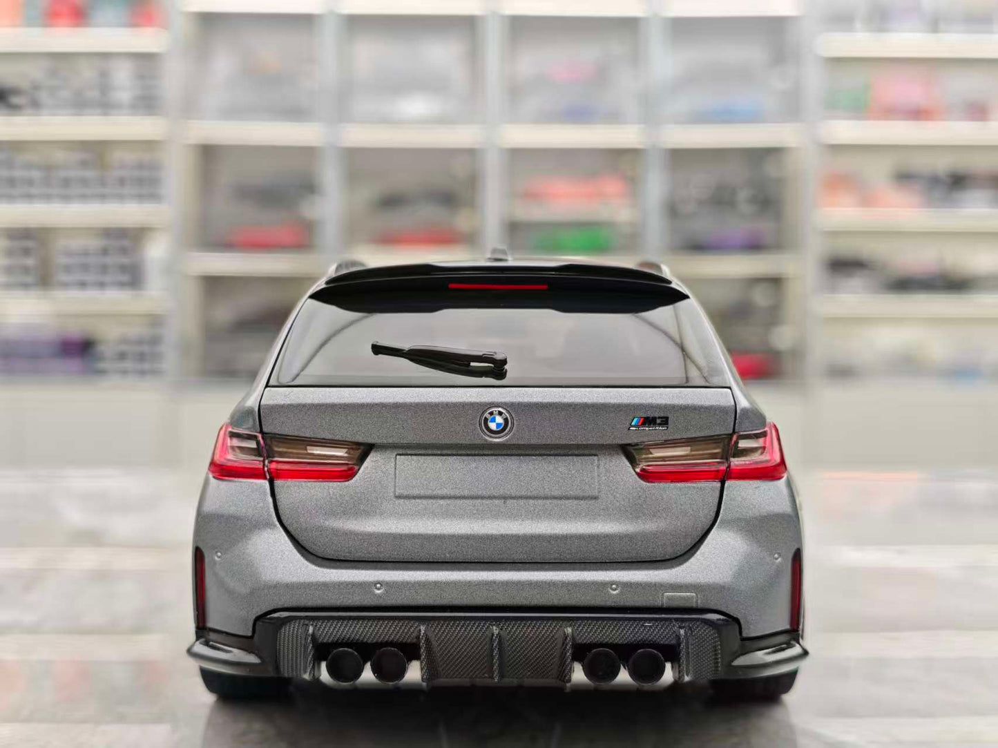 MINICHAMPS 1/18 BMW M3 Touring Matte Silver 113024022