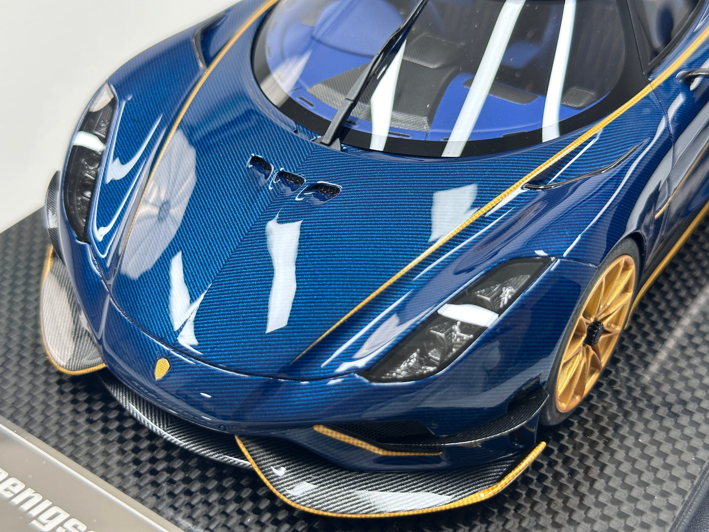 FRONTIART 1/18 Koenigsegg Regera Blue Carbon FA191