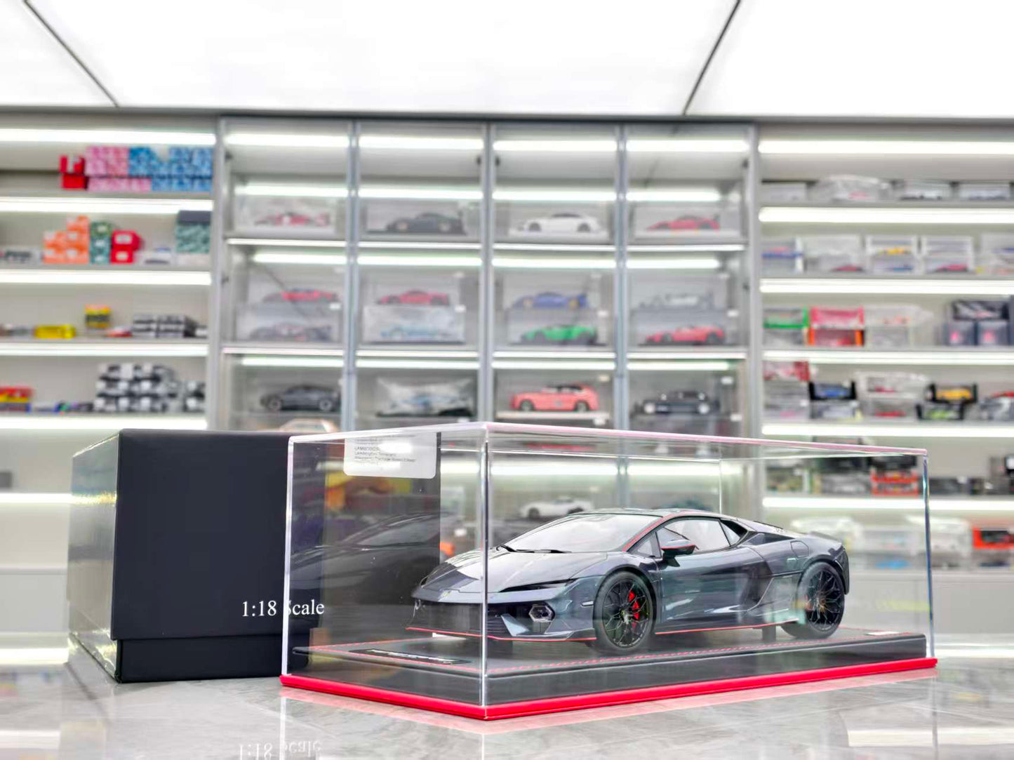 MR 1/18 Lamborghini Temerario AP Kit Grey LAMBO062SE2