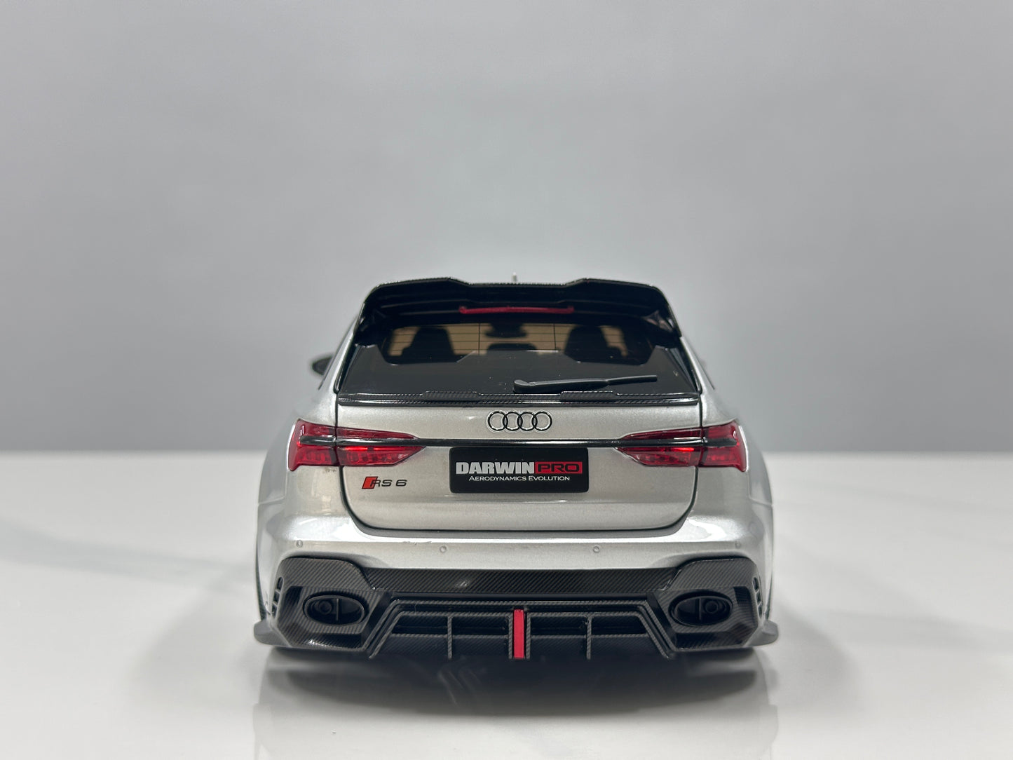 KILO Works 1/18 Audi Darwin RS6 Foil Silver KW022