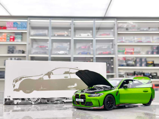 MINICHAMPS 1/18 BMW M4 CSL Green 110023020