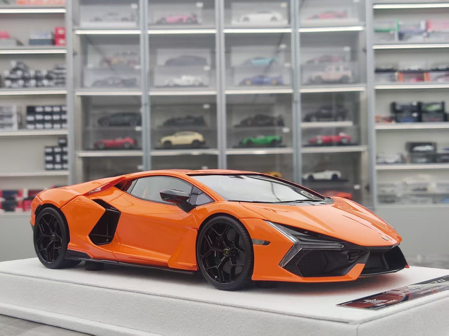 BBA MDOEL 1/18 Lamborghini Revuelto the new generation Aventador orange BBA060
