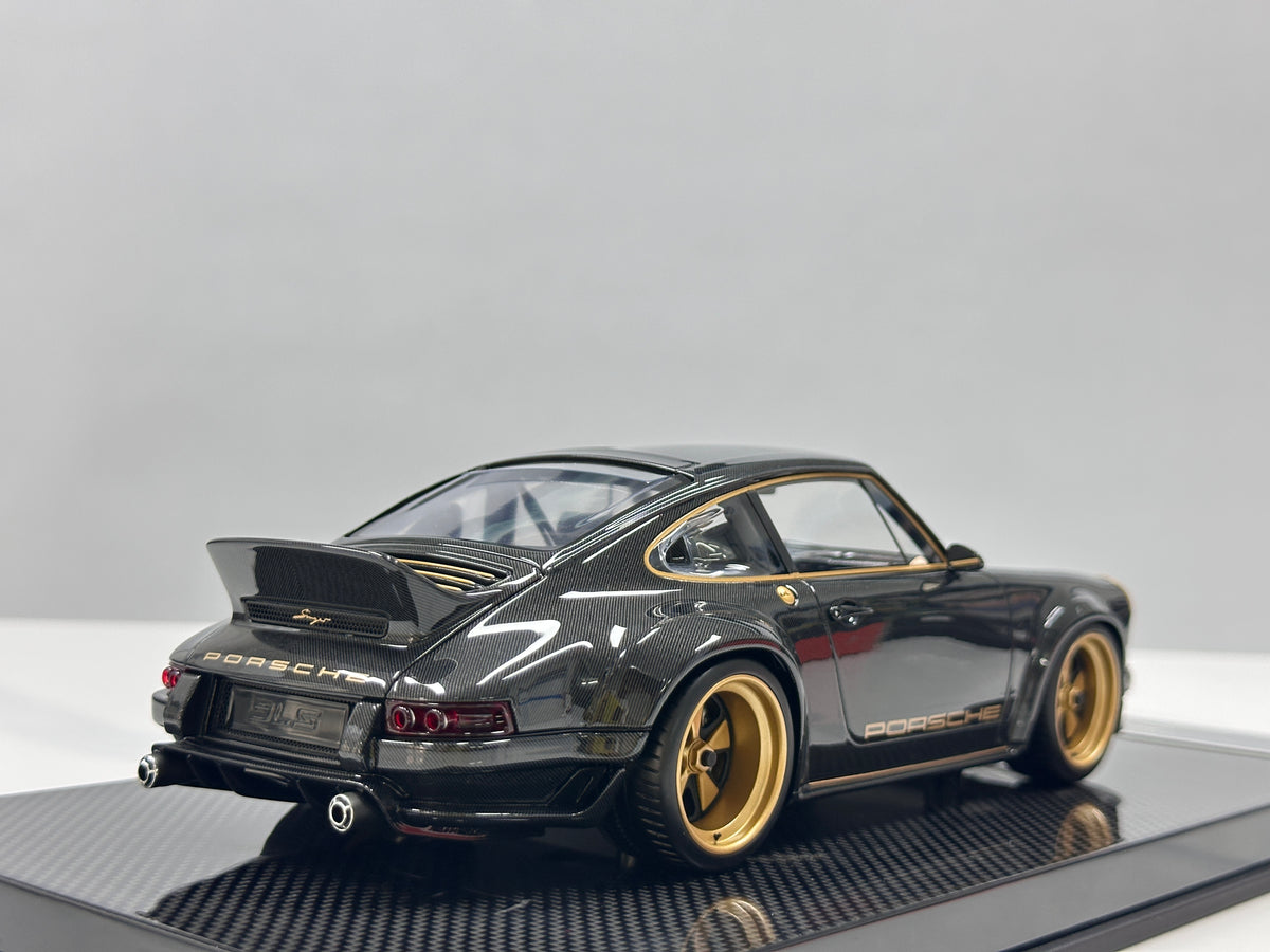 Dino Model 1/18 Porsche Singer DLS Black Carbon DC004