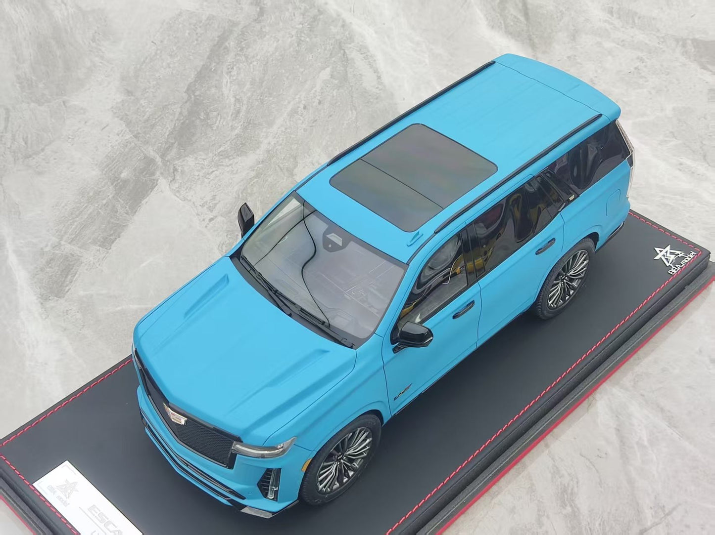 BBA MODEL 1/18 Cadillac Escalade V-Series Matte Blue BBA051