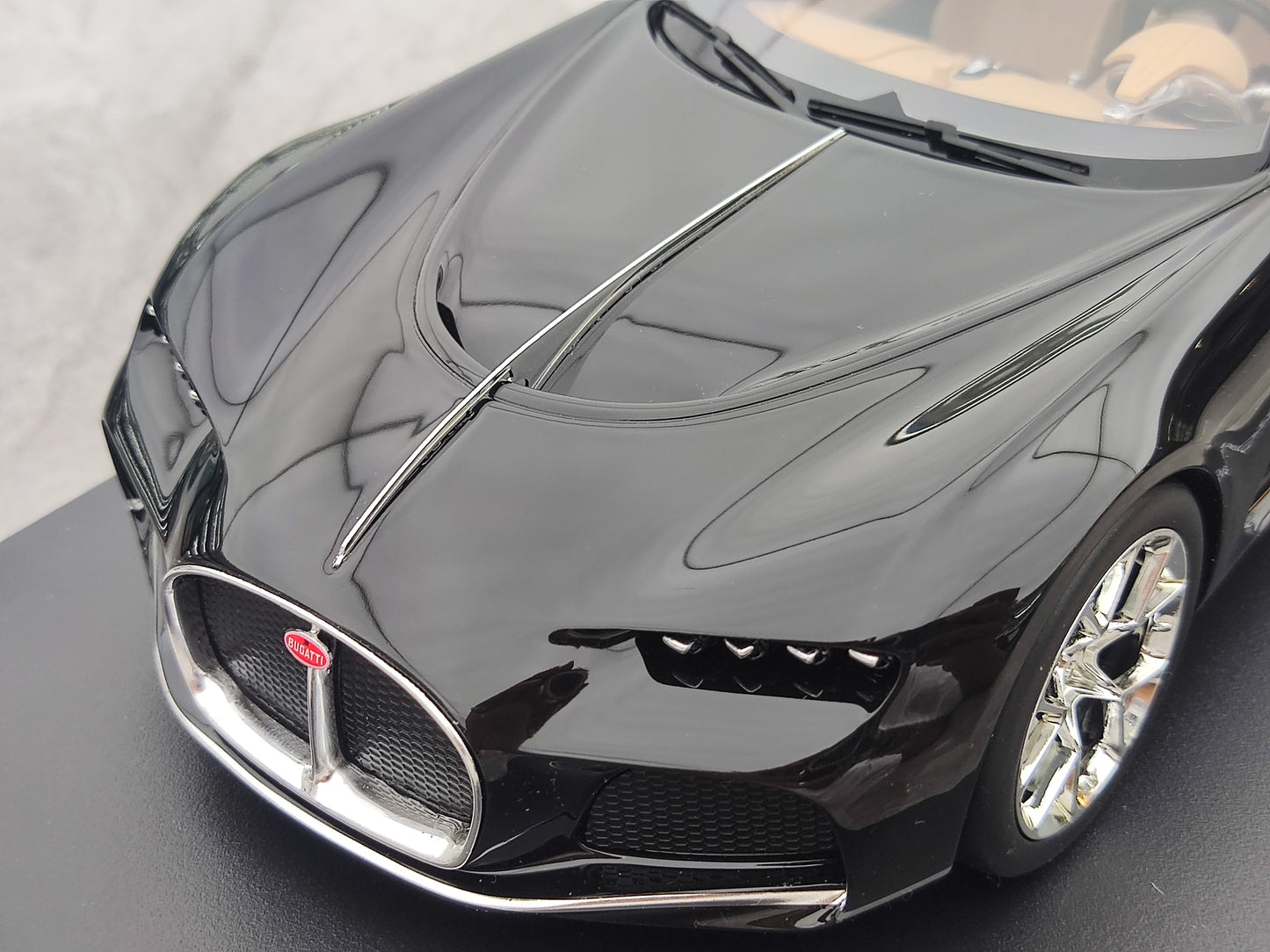 TOPSPEED 1/18 Bugatti Atlantic Concept Nocturne black simulation model car TS0456