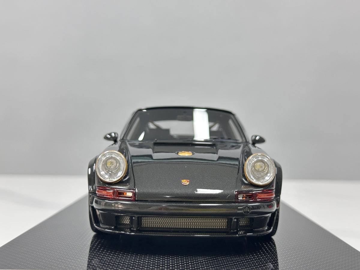 Dino Model 1/18 Porsche Singer DLS Black Carbon DC004