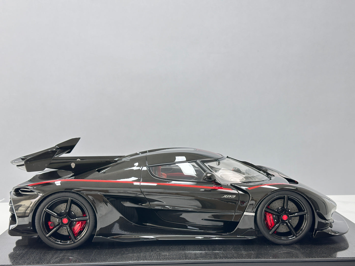 FRONTIART 1/8 Koenigsegg Jesko Full Carbon FA193