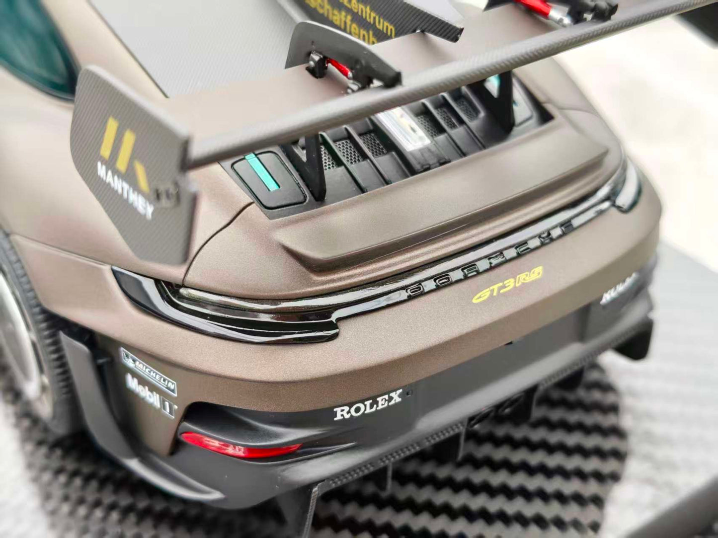 VIP 1/18 Porsche 911 GT3 RS - Manthey Racing Metallic Brown VIP189