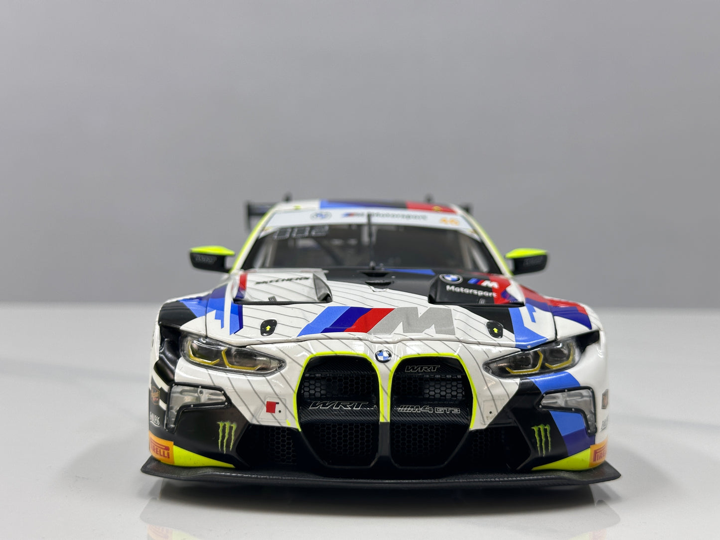 MINICHAMPS 1/18 BMW M4 GT3 TEAM WRT 12H BATHURST 2025 White Livery 110252046