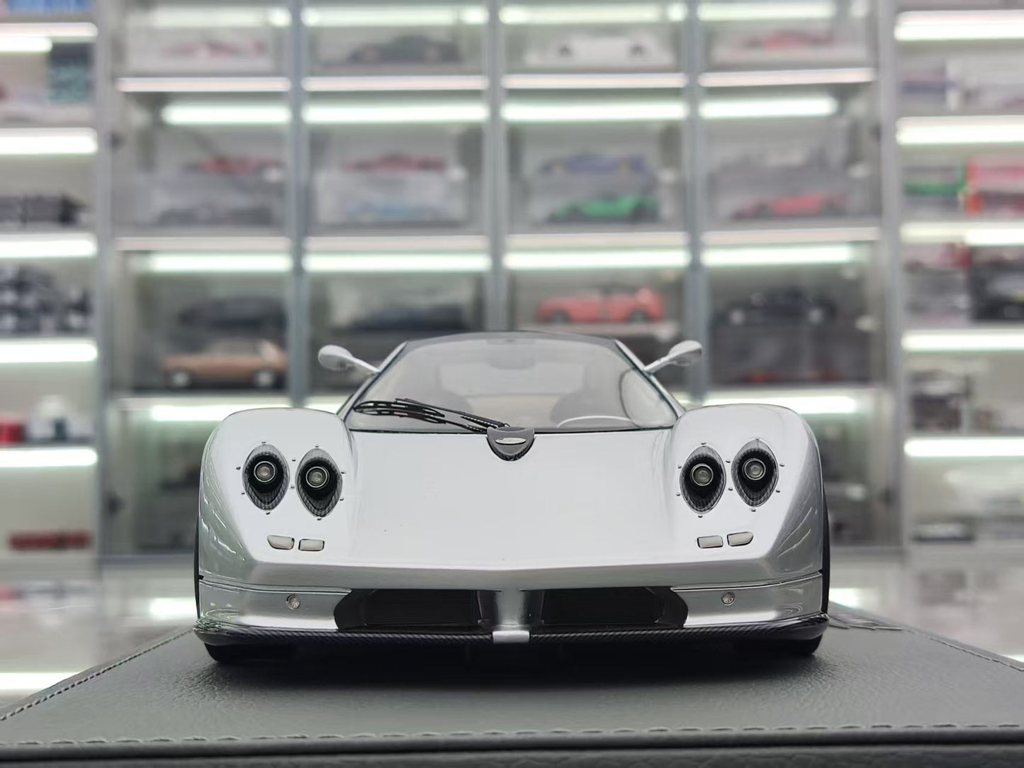 BBR 1/18 Pagani ZONDA C12 001 (20th Anniversary Edition) Silver P18170A