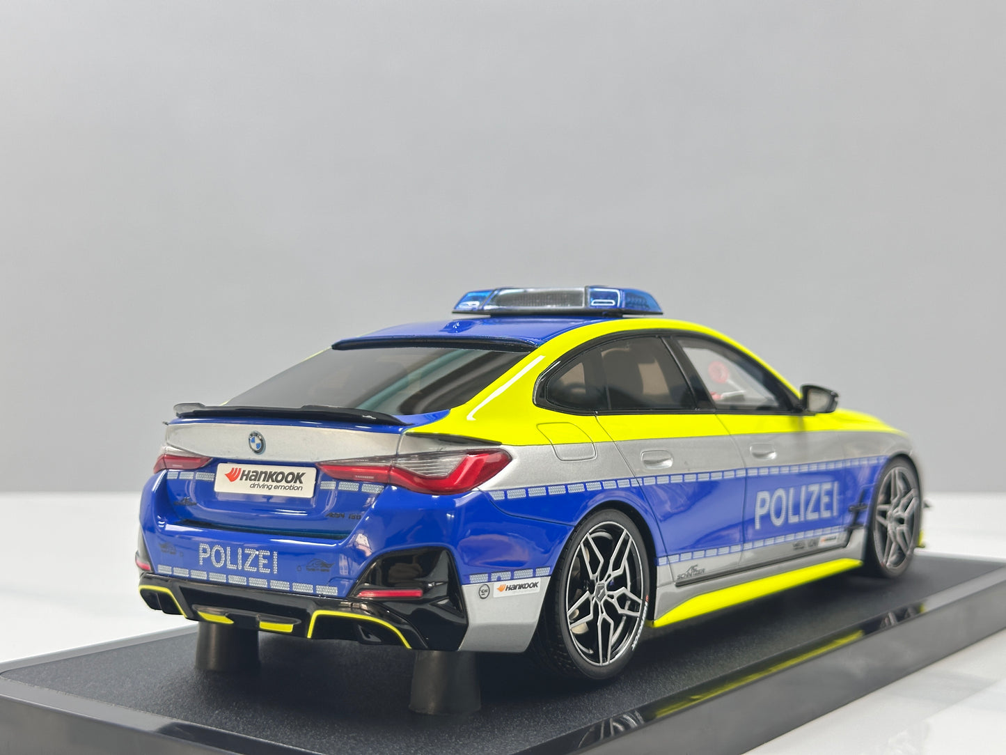 OTTO 1/18 BMW AC SCHNITZER ACS4 POLIZEI 2022 Blue Silver Livery OT1205