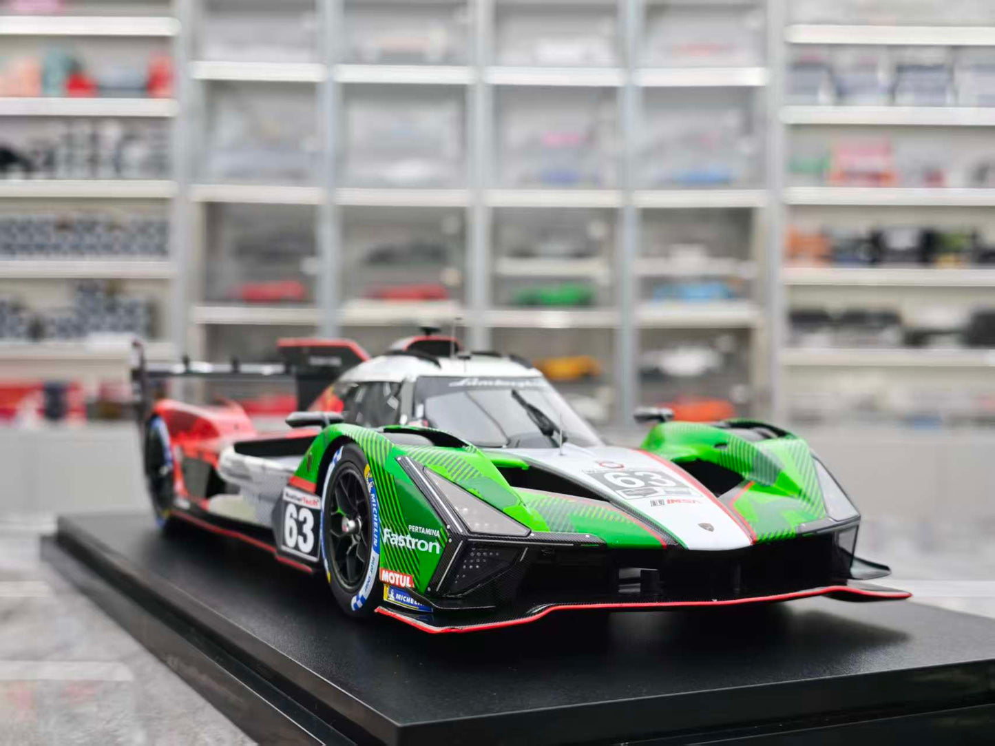 Topspeed 1:18 Lamborghini SC63 #63Automobili Squadra Corse TS0683