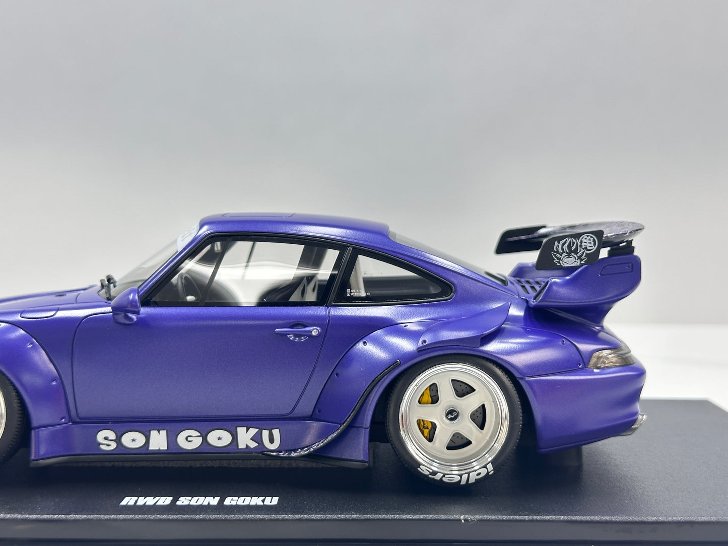 GT Spirit 1/18 Porsche RWB "Son Goku" Purple GT571