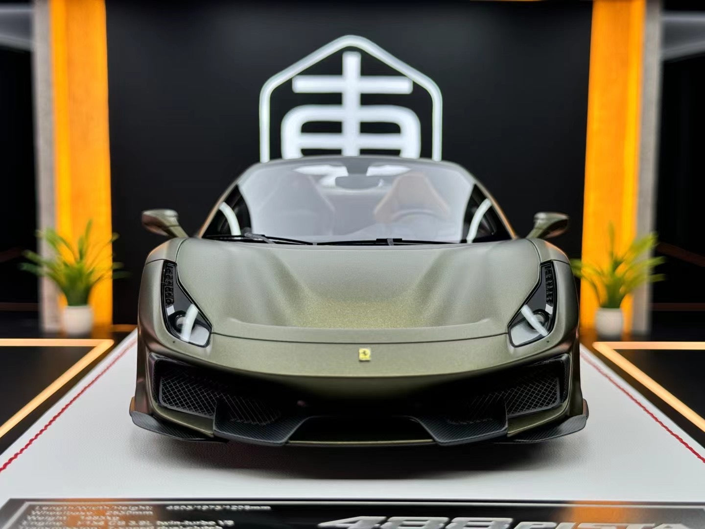 DM 1/18 Ferrari 488 pista spider Verde Masoni Opaco 01/25 DDJ013
