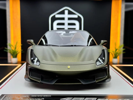 DM 1/18 Ferrari 488 pista spider Verde Masoni Opaco 01/25 DDJ013