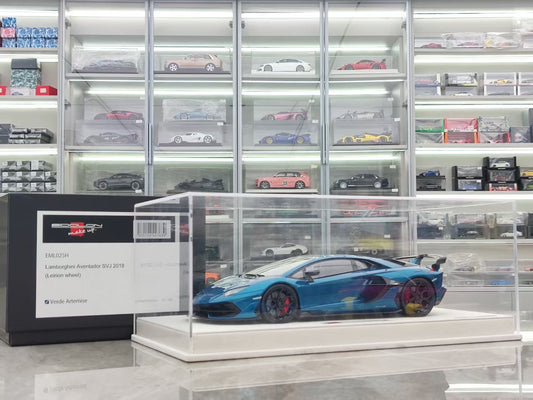 MAKEUP 1/18 Lamborghini Aventador SVJ Sky Blue EML025H
